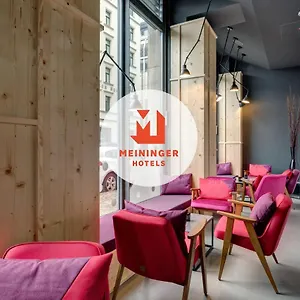 Hotel Meininger Hauptbahnhof ***